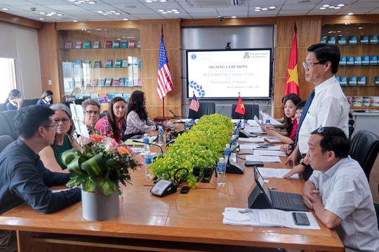 Trường ĐH Luật TP HCM và 1 ĐH Mỹ hợp tác đào tạo cử nhân Luật tại Việt Nam - Ảnh 2.