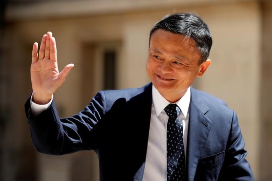 Rộ tin tỉ phú Jack Ma bị bắt, cổ phiếu Alibaba lao dốc - Ảnh 1.