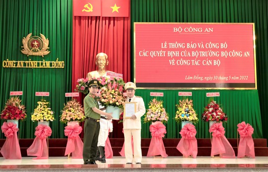 Công an tỉnh Lâm Đồng có giám đốc và phó giám đốc mới - Ảnh 1.