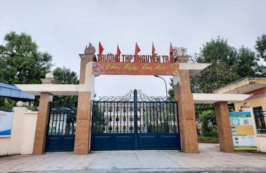 Khởi tố vụ lập khống hồ sơ rút tiền ngân sách tại THPT Nguyễn Trãi - Ảnh 1.