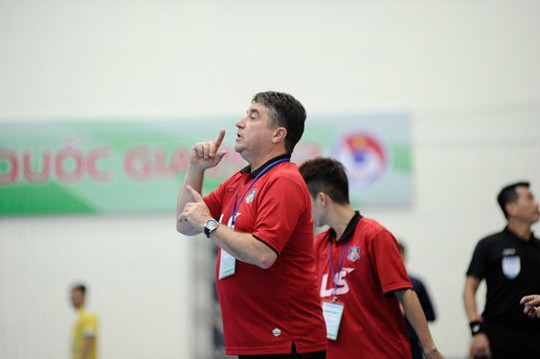 Giải Futsal VĐQG 2022: Ấn tượng với HLV ngoại - Ảnh 1.