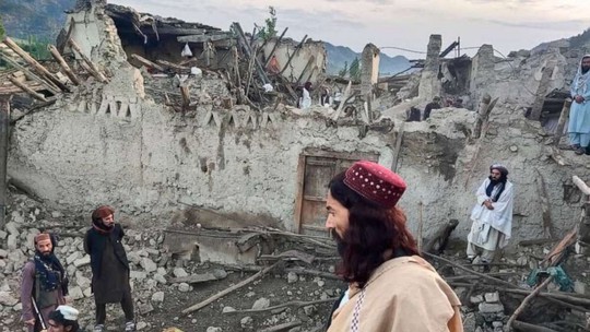 Afghanistan hứng động đất tàn khốc, số người thiệt mạng tăng chóng mặt - Ảnh 5.