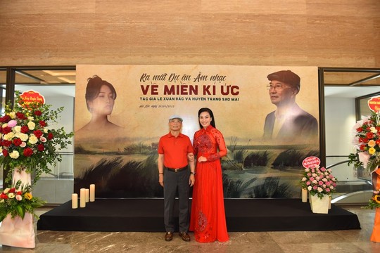 Sao mai Huyền Trang đưa khán giả Về miền ký ức, Dương Huệ làm mới với nhạc trữ tình - Ảnh 3.