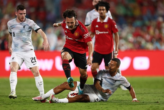 Vùi dập Liverpool 4 bàn, Man United gây địa chấn Bangkok - Ảnh 6.