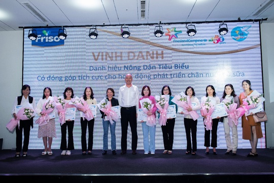 FrieslandCampina Việt Nam chăm lo đời sống tinh thần cho phụ nữ vùng cao - Ảnh 6.