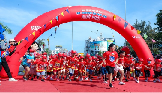 Kun Run Hậu Giang 2022 - “ngày hè rực rỡ” của 2.000 vận động viên nhí - Ảnh 1.