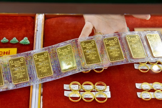 Giá vàng hôm nay 19-7: Giá vàng SJC rớt còn 60 triệu đồng/lượng - Ảnh 1.