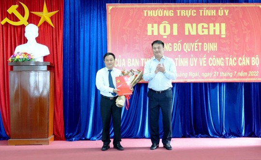 Bí thư huyện được giới thiệu bầu giữ chức Chủ tịch LĐLĐ Quảng Ngãi - Ảnh 1.