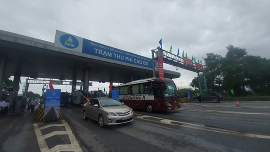 Cao tốc Cầu Giẽ - Ninh Bình chỉ thu phí không dừng từ ngày 22-7 - Ảnh 3.