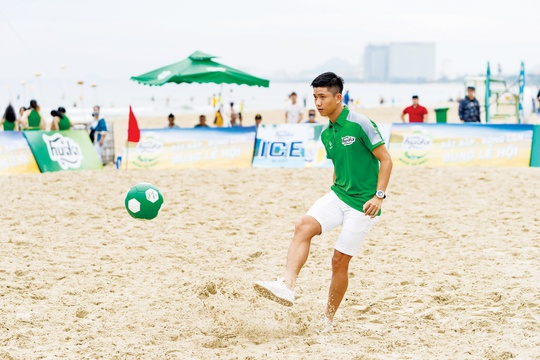 Miền Trung sôi động với Lễ hội Bóng đá biển Huda 2022 - Ảnh 2.