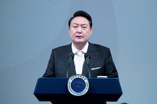 “Thái tử” Samsung sắp được tổng thống Hàn Quốc ân xá? - Ảnh 2.