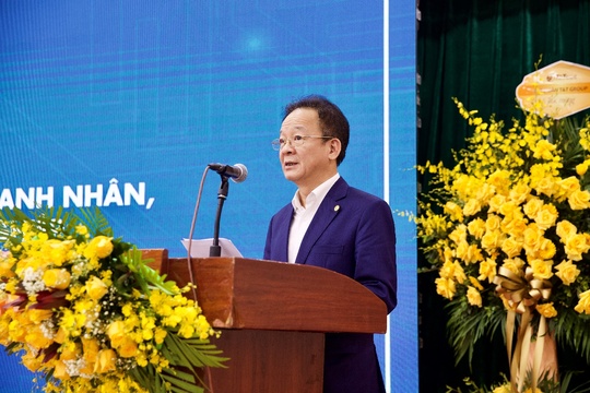 Doanh nhân Đỗ Quang Hiển được bầu làm Chủ tịch CLB Cựu sinh viên Doanh nhân ĐHQG Hà Nội - Ảnh 2.
