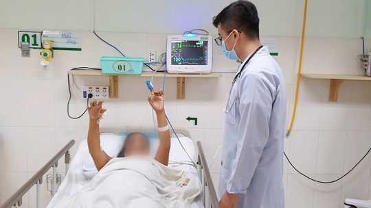 Hơn 100 chuyên gia, bác sĩ cùng bàn về “giờ vàng” liên quan đột quỵ - Ảnh 3.