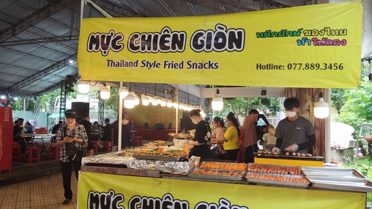 Hội chợ ẩm thực, hàng Thái Lan tái xuất sau hơn 2 năm dịch bệnh - Ảnh 11.
