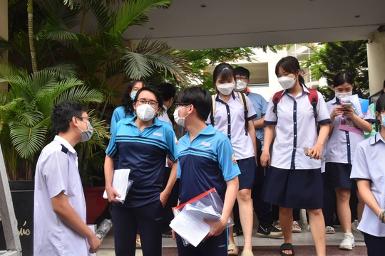 Đề thi môn tổ hợp phân hóa, không đánh đố; đón xem gợi ý giải đề trên Báo Người Lao Động - Ảnh 9.