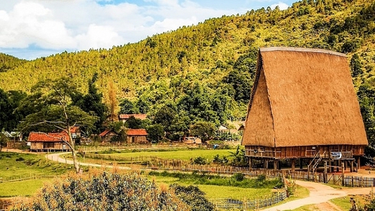 Măng Đen - “Đà Lạt thứ hai” giữa núi rừng Tây Nguyên - Ảnh 4.