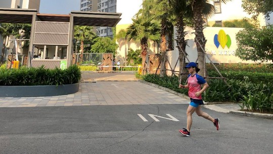 Phong trào marathon phát triển mạnh trong cộng đồng và doanh nghiệp - Ảnh 1.