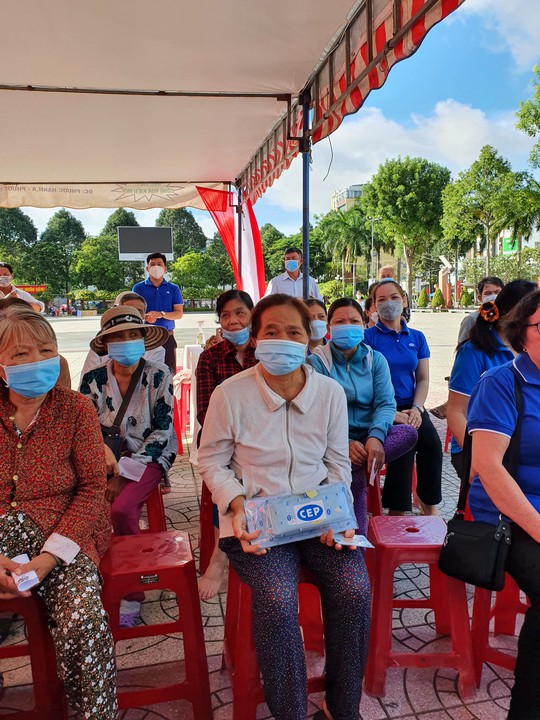 CEP hỗ trợ 469 triệu đồng cho khách hàng khó khăn tại Vĩnh Long - Ảnh 3.