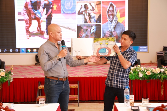 Dự án Phát triển báo chí Việt Nam tập huấn “Kể chuyện bằng hình ảnh trên các loại hình truyền thông” - Ảnh 1.