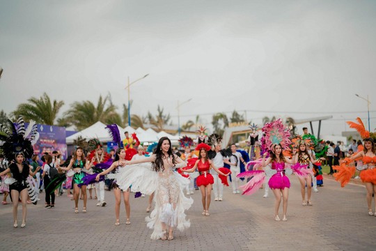 Charm Group mở “siêu lễ hội” âm nhạc hoành tráng tại Hồ Tràm vào dịp 2-9 - Ảnh 1.