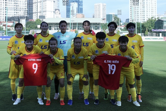 Giải Bóng đá nữ VĐQG 2022: TP HCM 1 thắng đậm Hà Nội 2 - Ảnh 1.