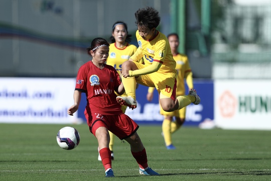 Giải Bóng đá nữ VĐQG 2022: TP HCM 1 thắng đậm Hà Nội 2 - Ảnh 3.