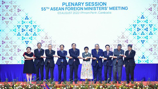 ASEAN ra Tuyên bố về tình hình Eo biển Đài Loan - Ảnh 1.