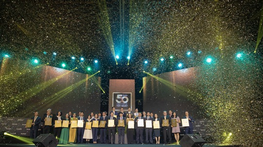 BIDV tiếp tục vào Top 50 công ty niêm yết tốt nhất Việt Nam - Ảnh 2.