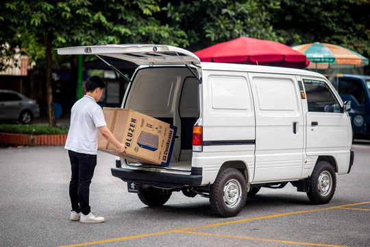 Suzuki Blind Van, phương thức giao hàng hiệu quả ở thành phố lớn - Ảnh 2.