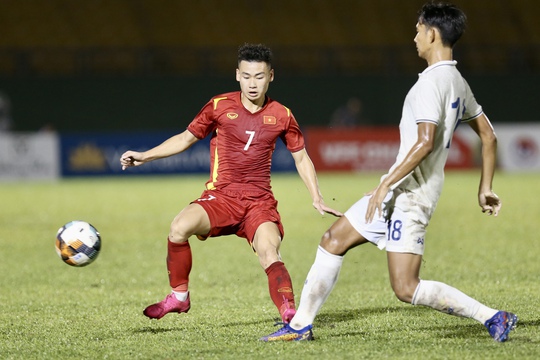 U19 Việt Nam đánh bại Thái Lan - Ảnh 4.