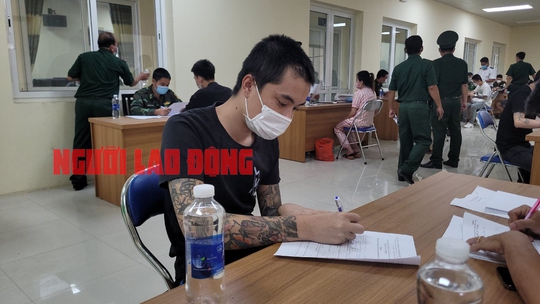NÓNG: Thêm hàng chục người được giải cứu từ casino ở Campuchia - Ảnh 6.