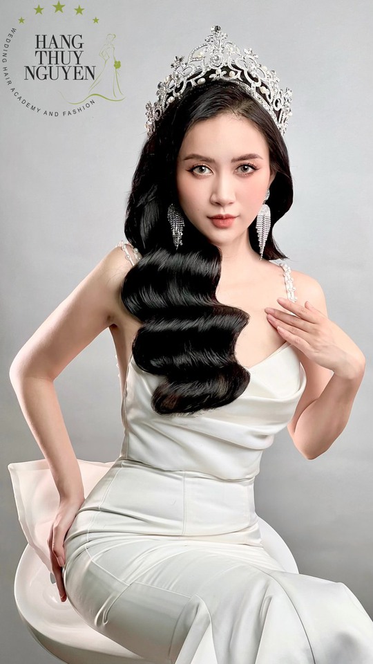 Master Nguyễn Thúy Hằng: tạo cá tính cho các thí sinh Miss Peace Vietnam 2022 - Ảnh 4.