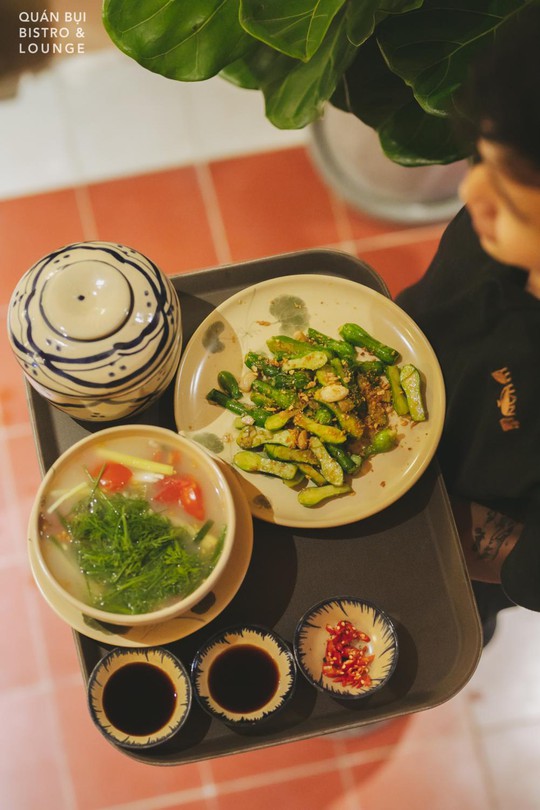 Quán Bụi Bistro & Lounge, ẩm thực truyền thống Việt sắp khai trương. - Ảnh 4.