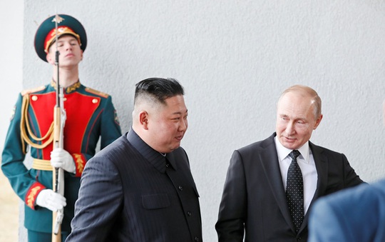 Triều Tiên bác tin cung cấp vũ khí cho Nga, lên tiếng đe Mỹ - Ảnh 1.