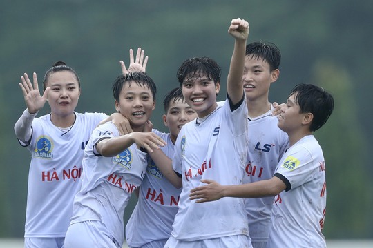 CLB TP HCM I vô địch giai đoạn lượt đi giải bóng đá nữ VĐQG 2022 - Ảnh 3.