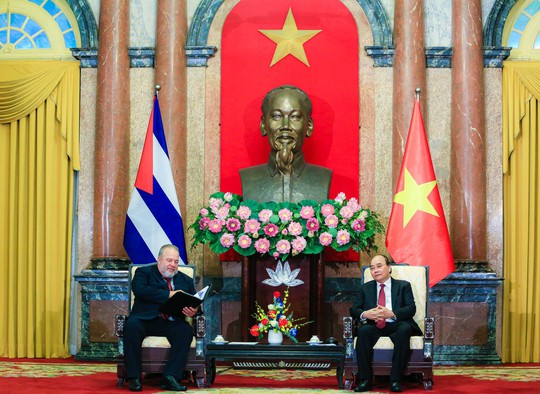 Chủ tịch nước Nguyễn Xuân Phúc: Việt Nam luôn ở bên cạnh, đoàn kết và ủng hộ Cuba anh em - Ảnh 10.