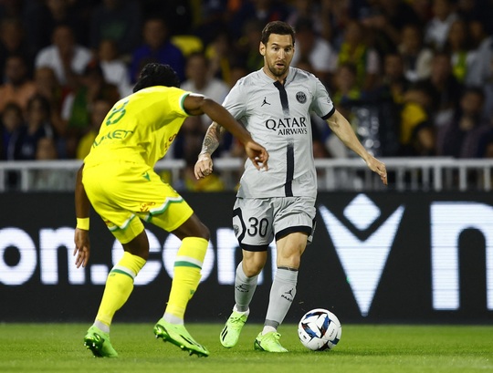 Messi tiếp tục kiến tạo giúp Mbappe ghi bàn, PSG thắng đậm - Ảnh 2.