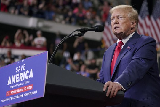 Cựu Tổng thống Trump “rộng đường hành động”? - Ảnh 1.
