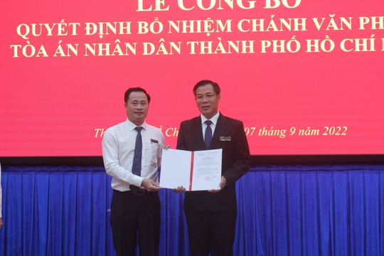 Nhân sự mới TAND TP HCM - Ảnh 1.
