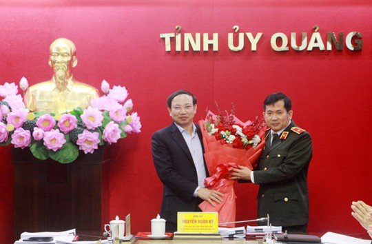 Tân Thiếu tướng Đinh Văn Nơi nhận thêm trọng trách - Ảnh 1.