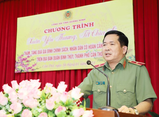 Chia sẻ xúc động của Thiếu tướng Đinh Văn Nơi tại Cần Thơ - Ảnh 1.