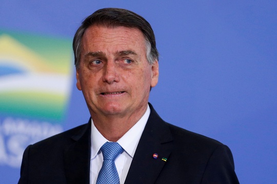 Kinh ngạc trước hóa đơn cà thẻ tín dụng của cựu tổng thống Brazil - Ảnh 1.