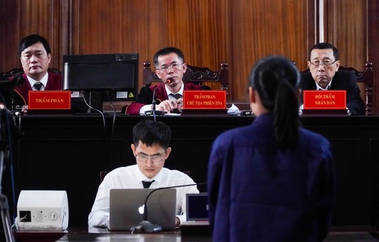 Vụ án Công ty Alibaba: Vợ chồng bị cáo Nguyễn Thái Luyện kháng cáo - Ảnh 1.