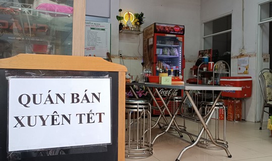 Điểm danh các chuỗi cà phê, quán ăn phục vụ xuyên Tết ở TP HCM - Ảnh 3.