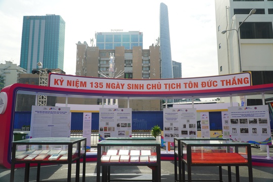 Nhiều bất ngờ ở Lễ hội Đường sách Tết Quý Mão - Ảnh 41.