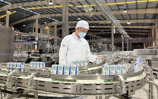 Sữa tươi Vinamilk tiên phong đạt chuẩn của Clean Label Project từ Mỹ - Ảnh 2.