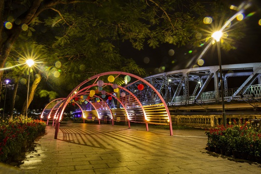 Check in Huế ngày 30 Tết - Ảnh 15.