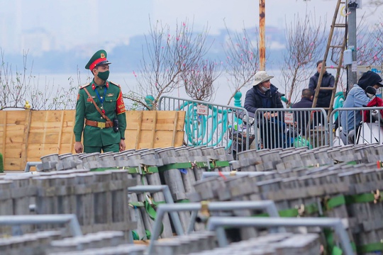 Bên trong trận địa pháo hoa ở Hà Nội - Ảnh 7.