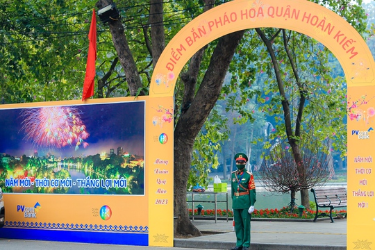 Bên trong trận địa pháo hoa ở Hà Nội - Ảnh 11.