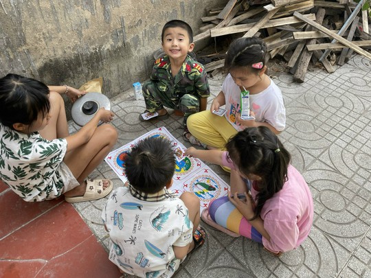 Cùng con ôn lại Tết xưa - Ảnh 4.